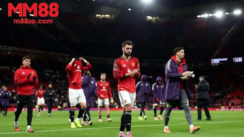 Man United đang gây thất vọng cực lớn sau trận thua Everton (Ảnh: GOAL). Man United đang gây thất vọng cực lớn sau trận thua Everton (Ảnh: GOAL).